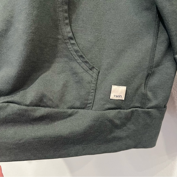 Vuori Halo performance hoodie olive green Sz L - Picture 2 of 8